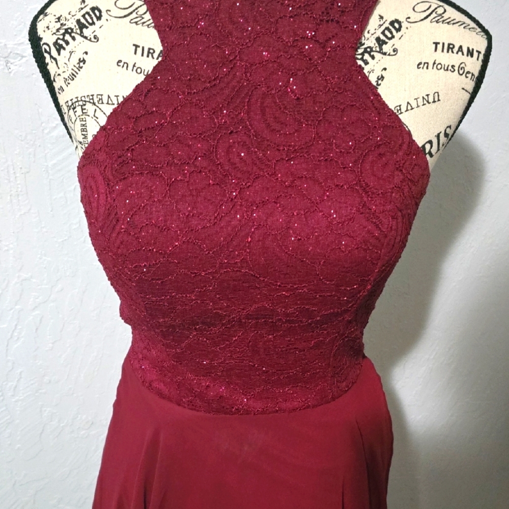 Elegant Burgundy Lace Halter Dress